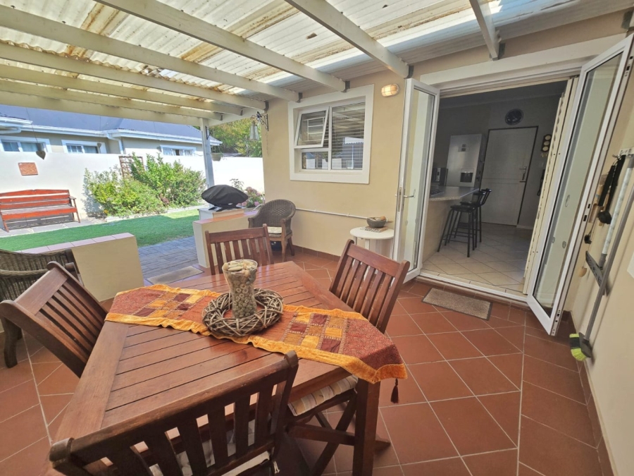 2 Bedroom Property for Sale in Montage Western Cape